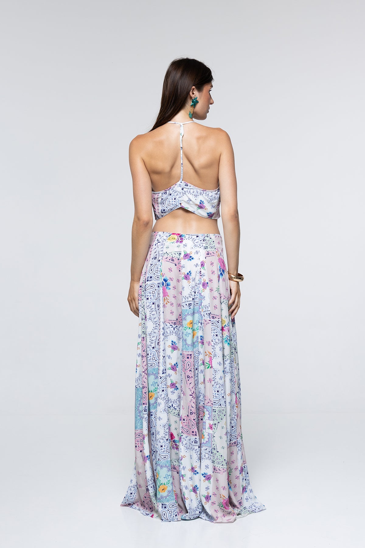 TOP KENDALL - PAISLEY FLORAL PATCH