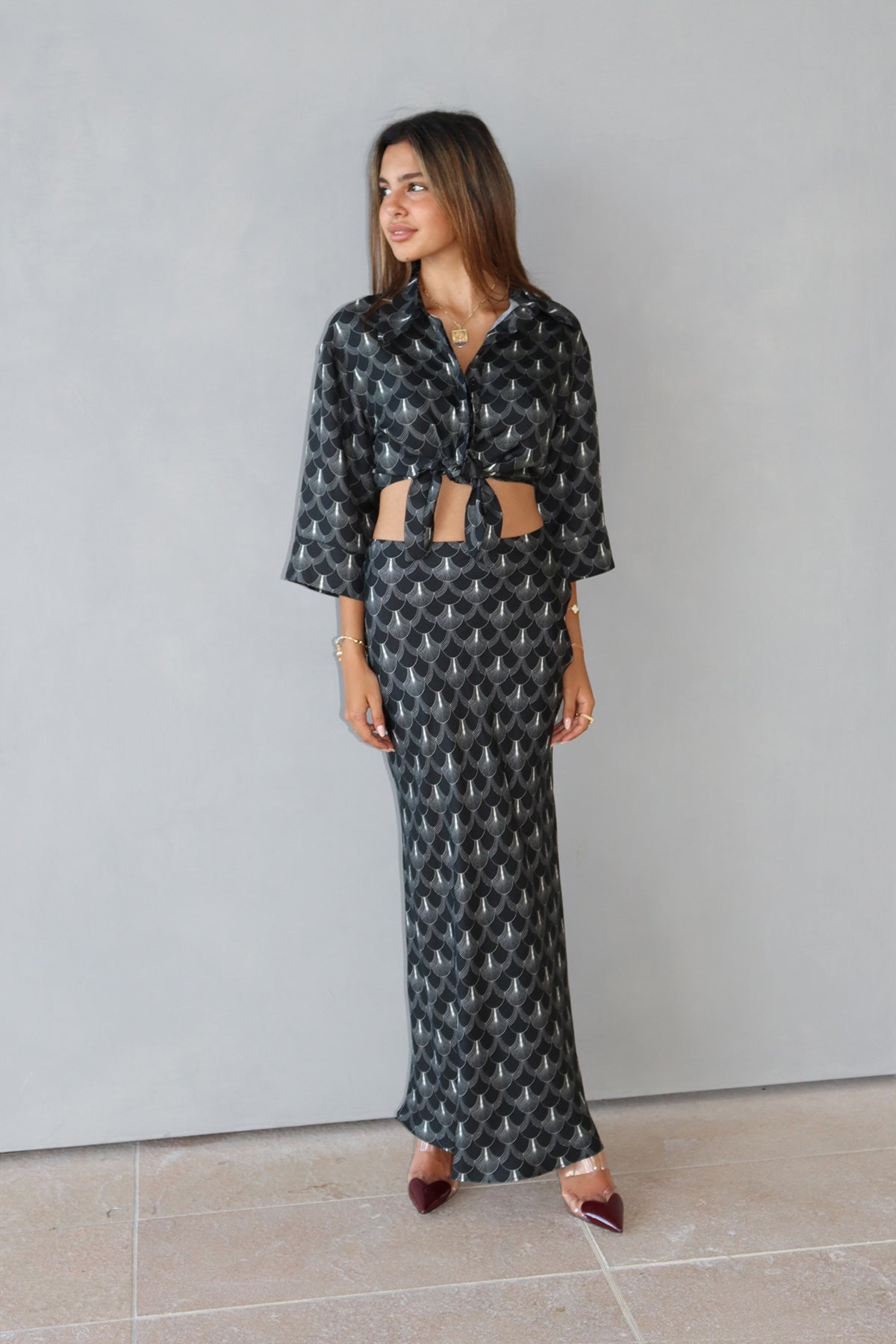 TOP VANINA - BLACK PEACOCK