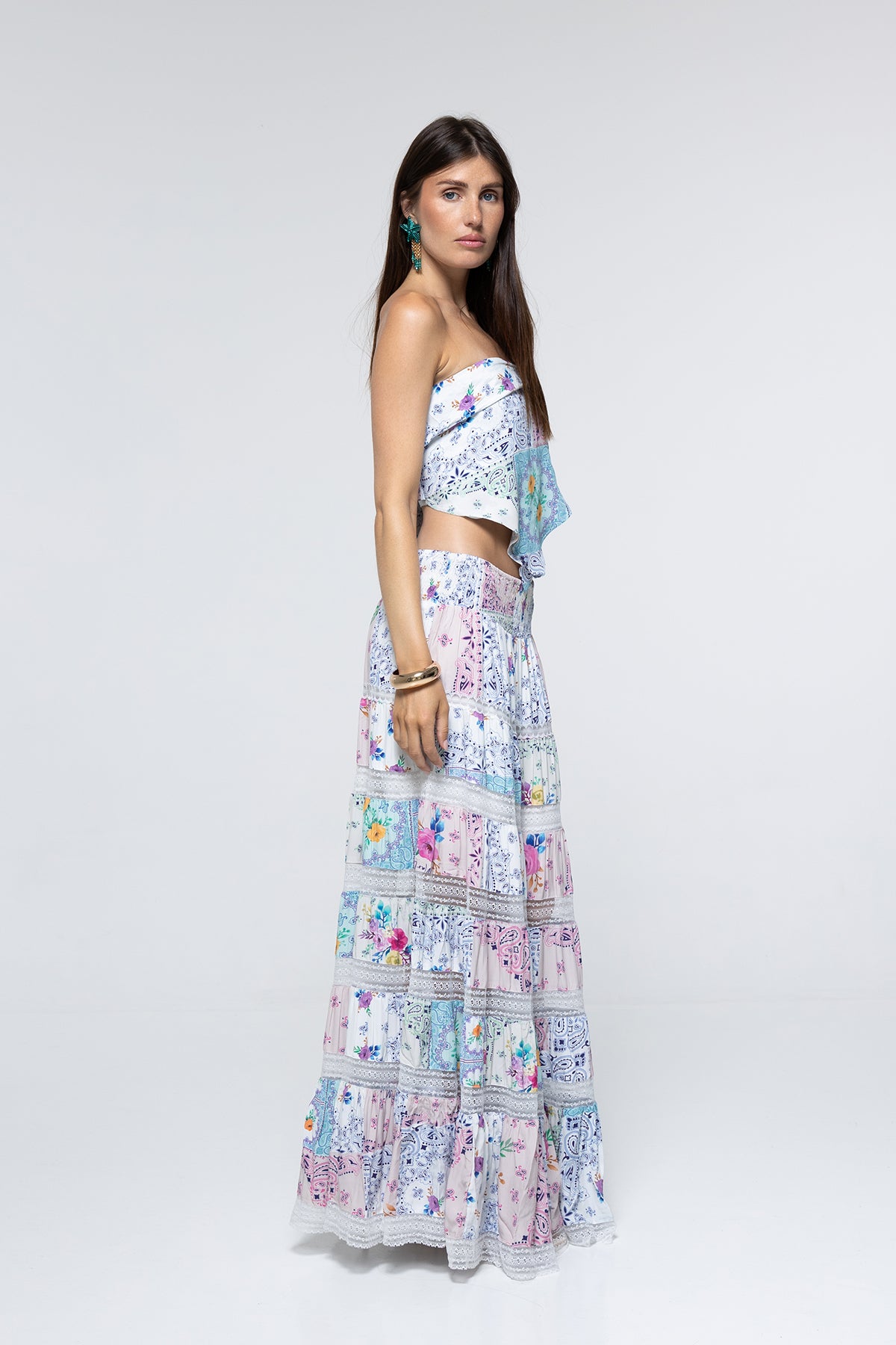 TOP TRIANGLE - PAISLEY FLORAL PATCH